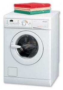 Electrolux EW 1077 洗衣机 照片, 特点