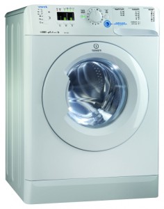 Indesit XWA 71051 W Máquina de lavar Foto, características